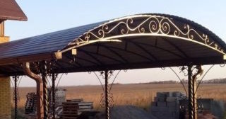 Кованые односкатные навесы для дома в Рославле | Цены от 2049 руб.
